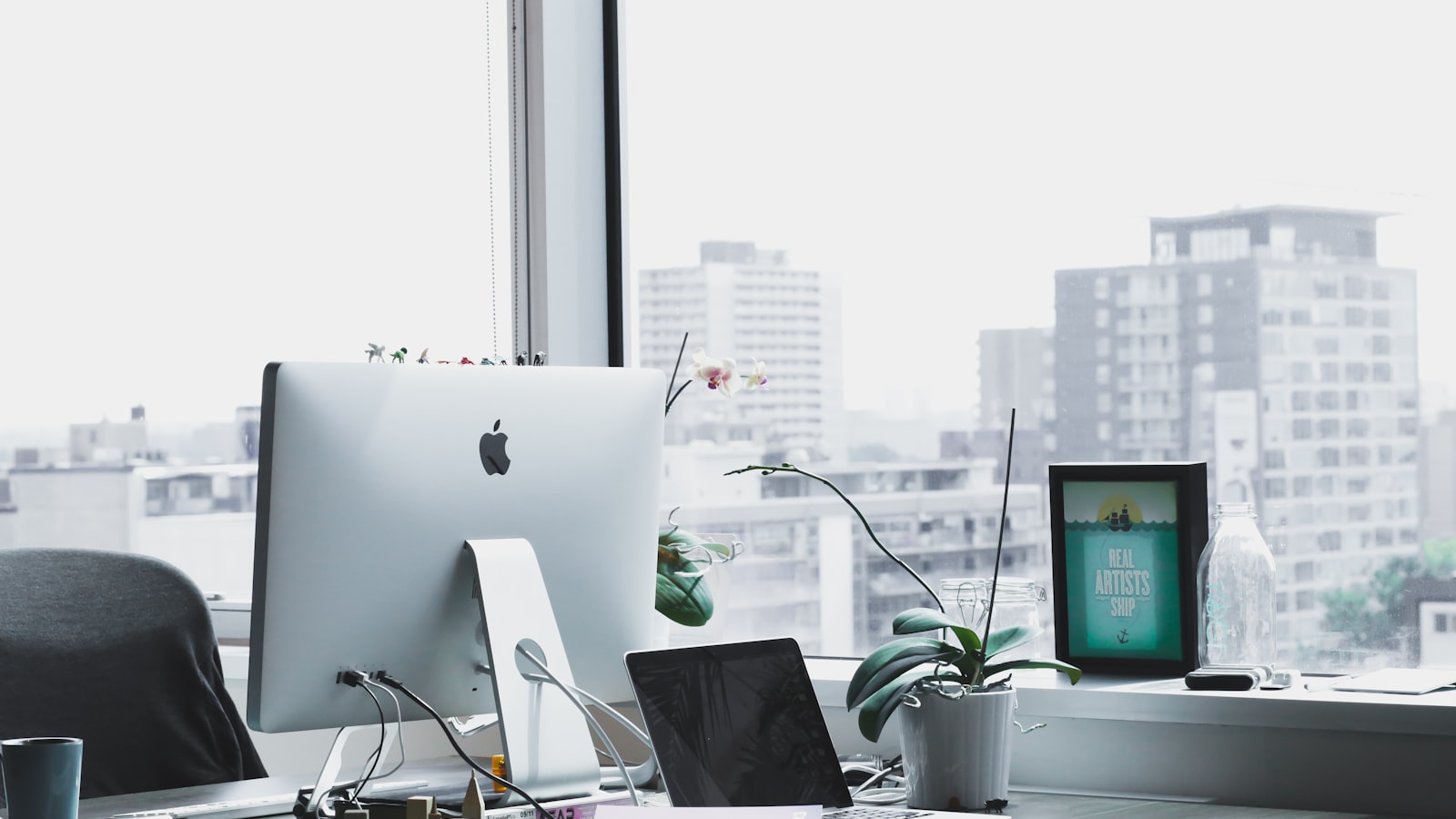 Reception automation: how front desks can route requests and follow up faster